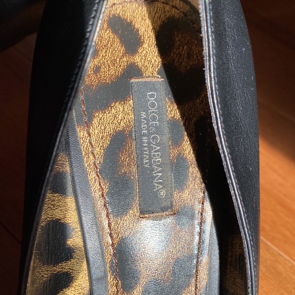 DOLCE & GABBANA Black Pumps - Picture 3 of 7